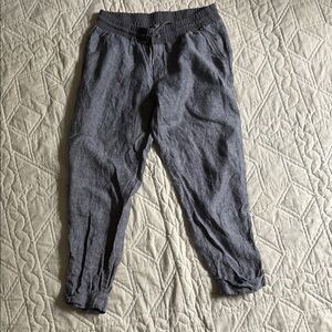 Athleta Gray Cropped Pants Relaxed Fit